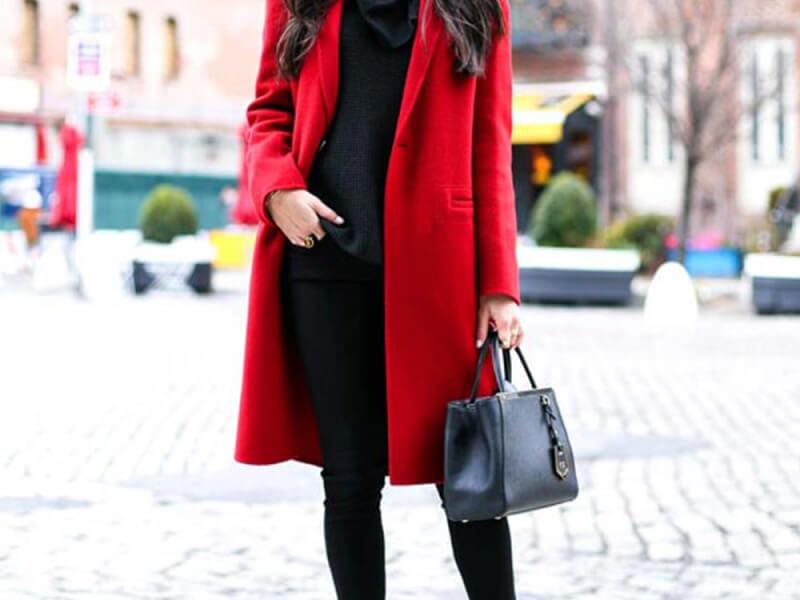 Sonhar com Casaco Vermelho
