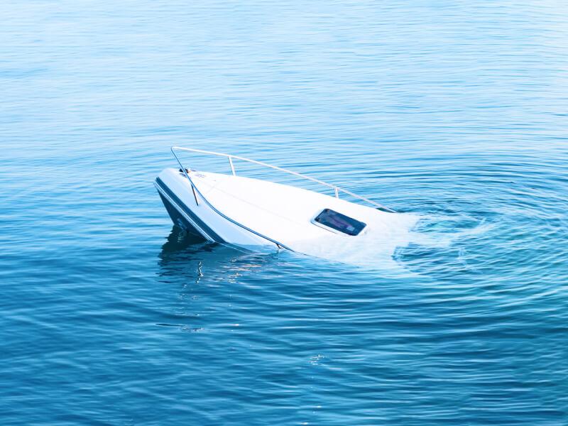 Sonhar com Acidente de Barco