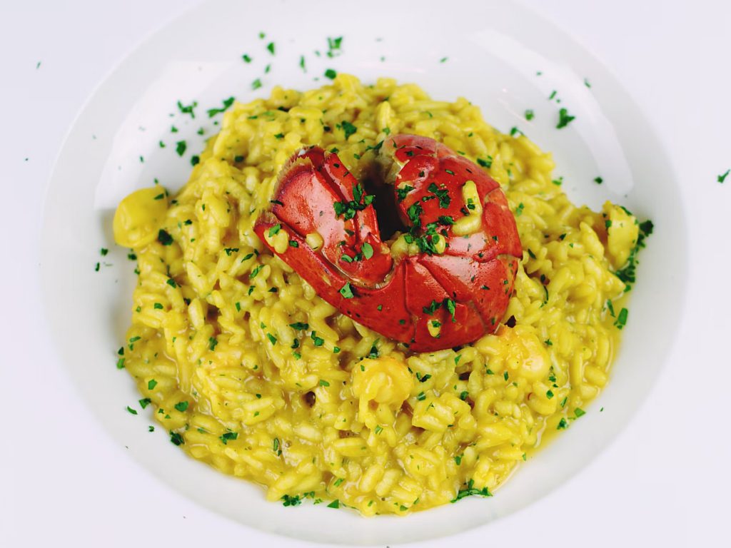 Sonhar com Arroz Amarelo