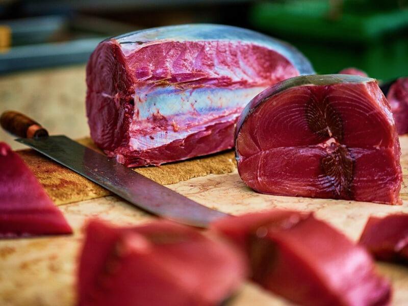 Sonhar com Atum Malograde