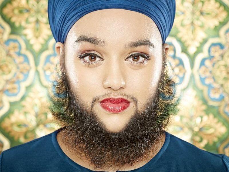 Sonhar com Barba de Mulher