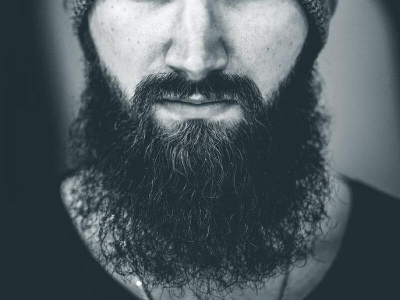 Sonhar com Barba