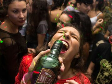 Sonhar com Bêbado