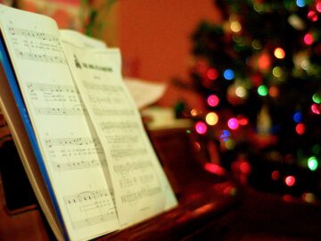 Sonhar com Canção de Natal