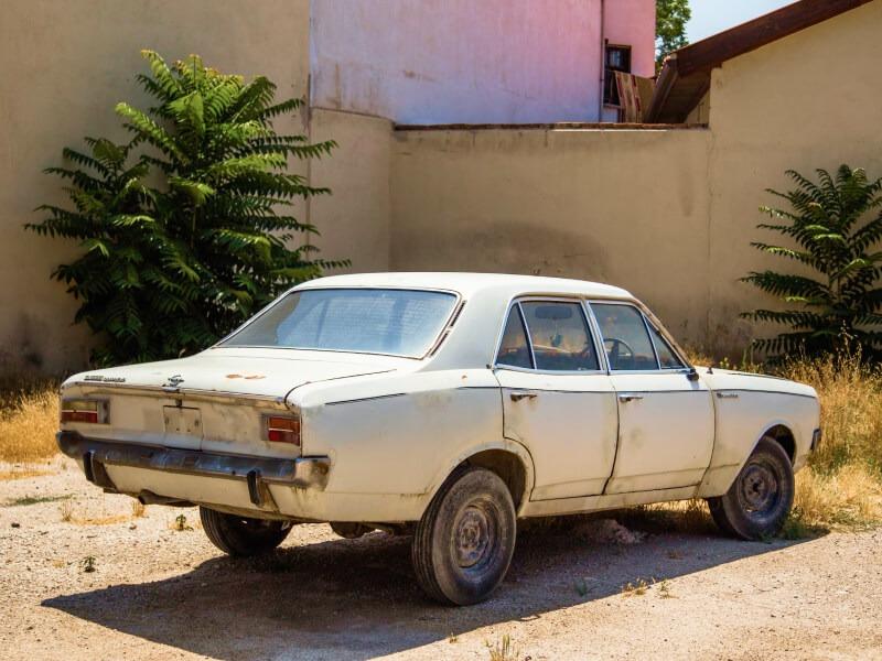 Sonhar com Carroça Abandonada