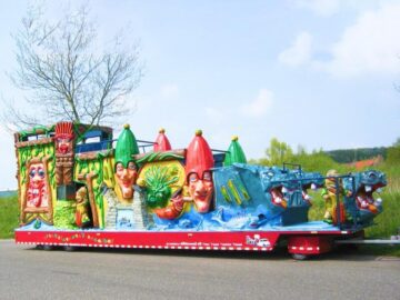 Sonhar com Carro Alegórico de Carnaval