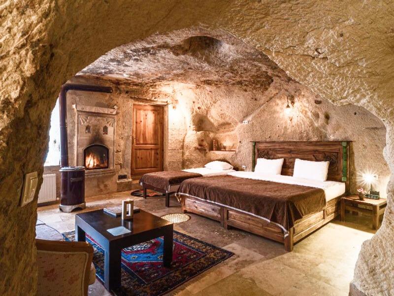 Sonhar com Casa na Caverna