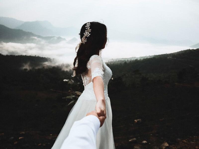 Sonhar com Casamento de Branco