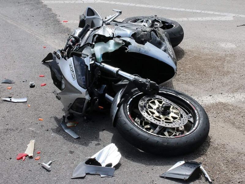 Sonhar com Colisão de Motocicleta