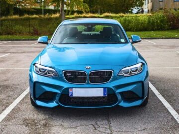 Thumbnail Sonhar com Carro Azul