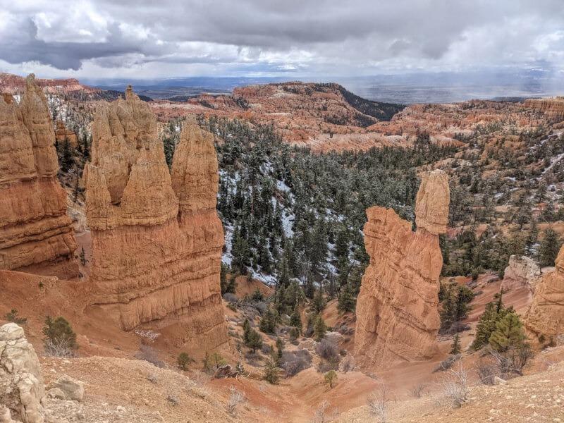 Sonhar com Desmoronamento de Barranco