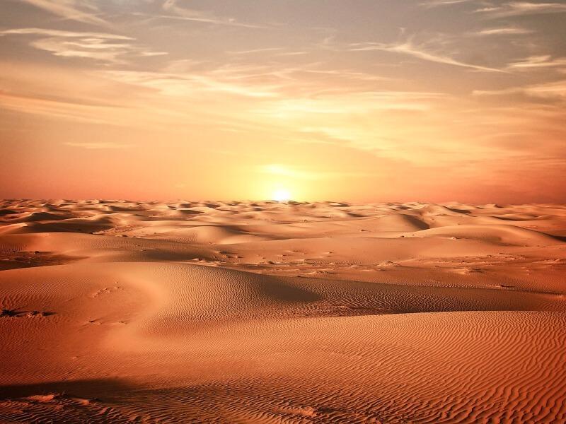 Sonhar com Deserto Ao Pôr do Sol