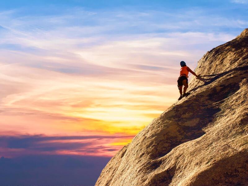 Sonhar com Escalada de Montanha
