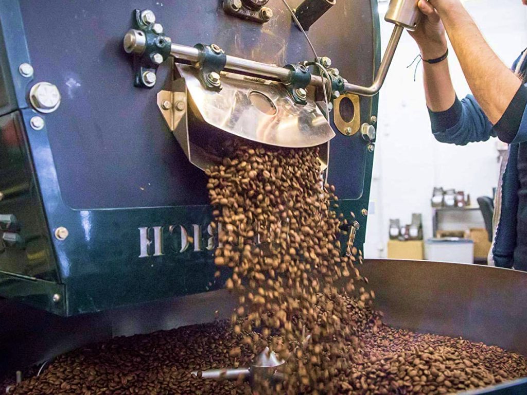 Sonhar com Fábrica de Café