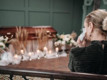 Sonhar com Funerários