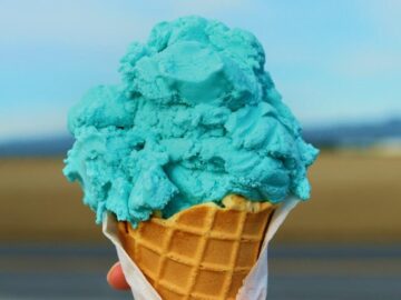 Sonhar com Sorvete Azul