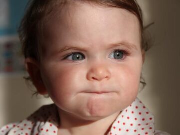 Sonhar com Filha a Chorar