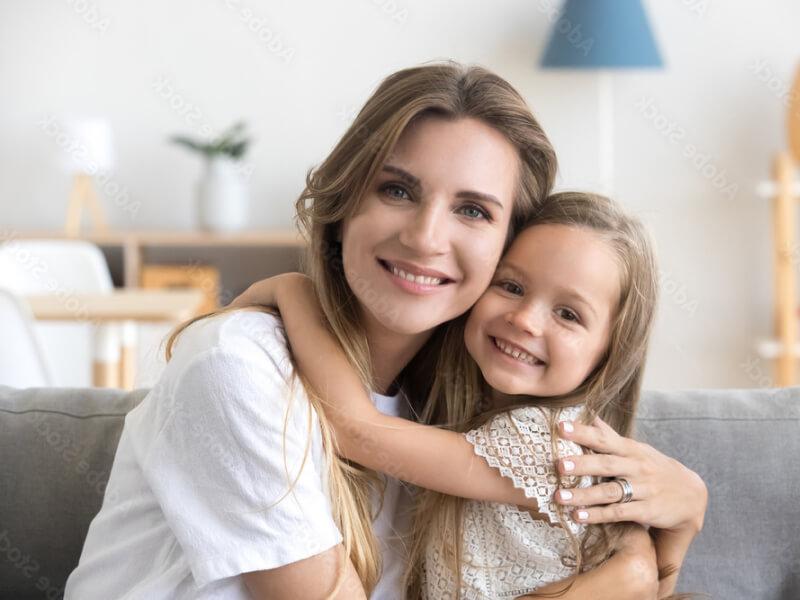 Sonhar com Mãe Jovem