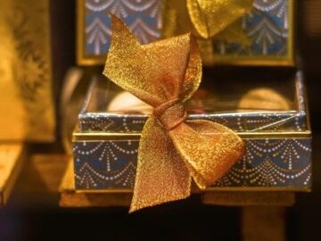 Sonhar com Fita de Ouro