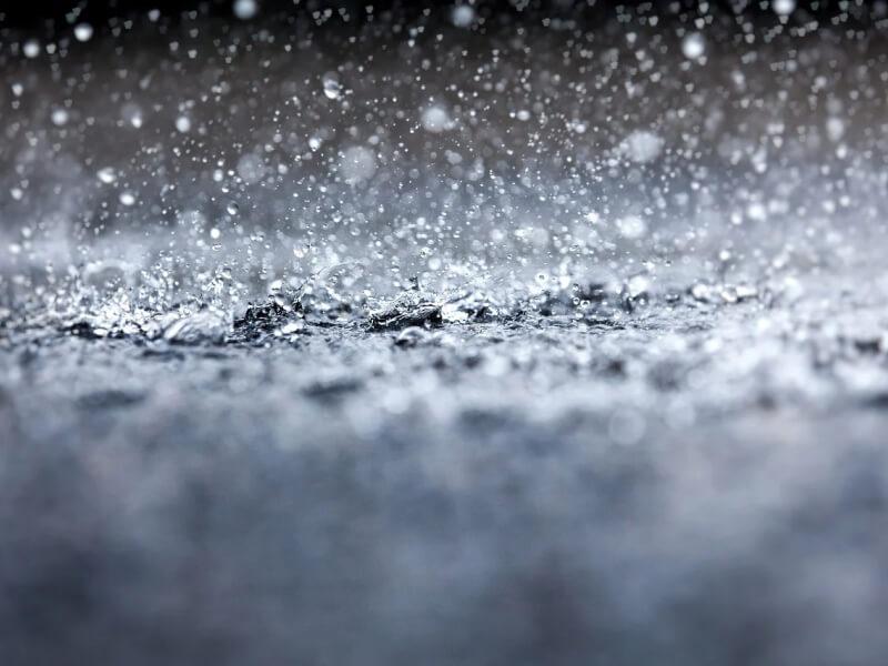 Sonhar com Chuva Ácida