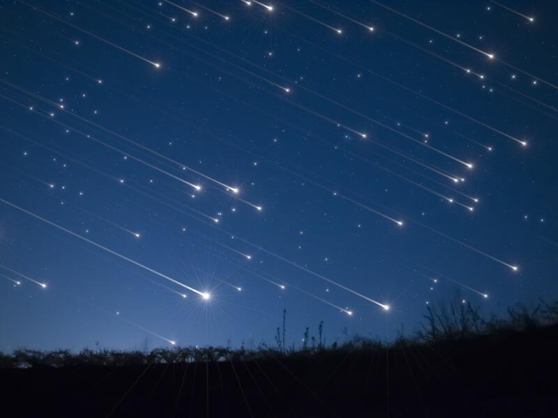 Sonhar com Chuva de Meteoros