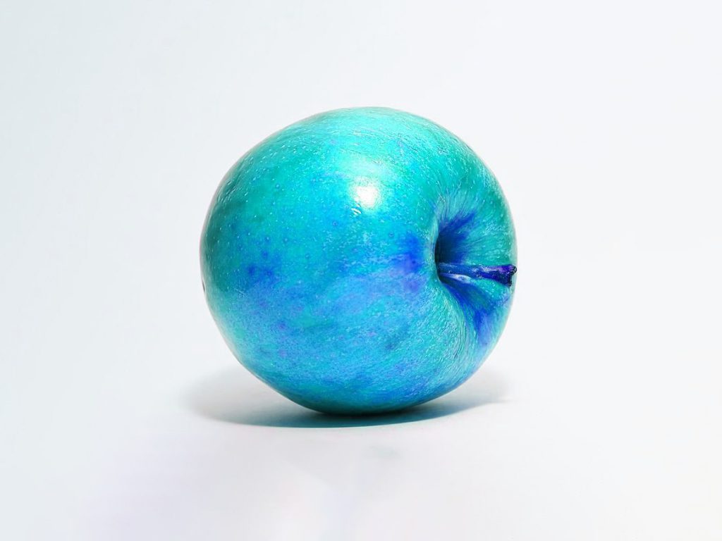 Sonhar com Maçã Azul Celeste