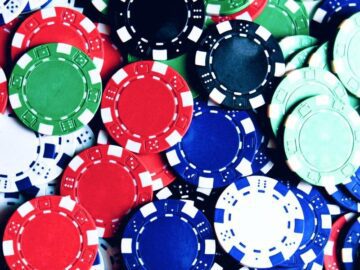 Sonhar com Moedas de Cassino