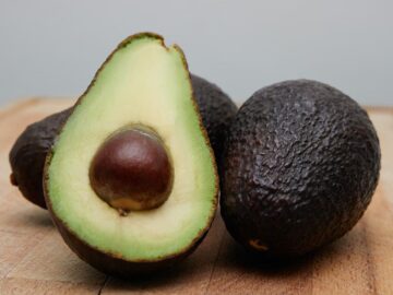 Sonhar com Abacates