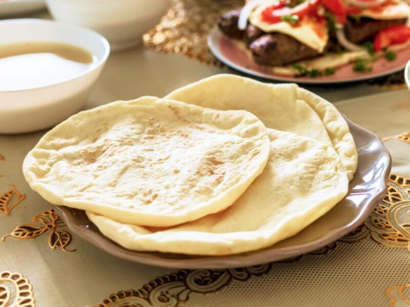 Sonhar com Pão Árabe
