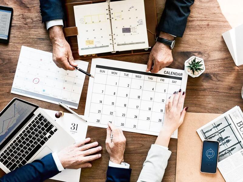 Sonhar com Calendário de Pedidos