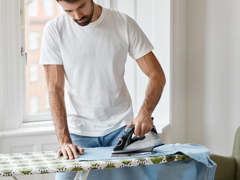 Sonhar com Camisa Para Passar Roupa