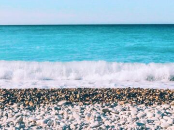 Thumbnail Sonhar com Praia de Pedra