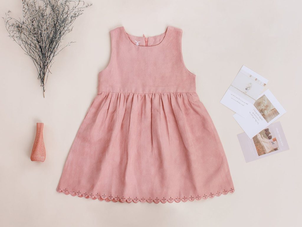 Sonhar com Roupas Pequenas