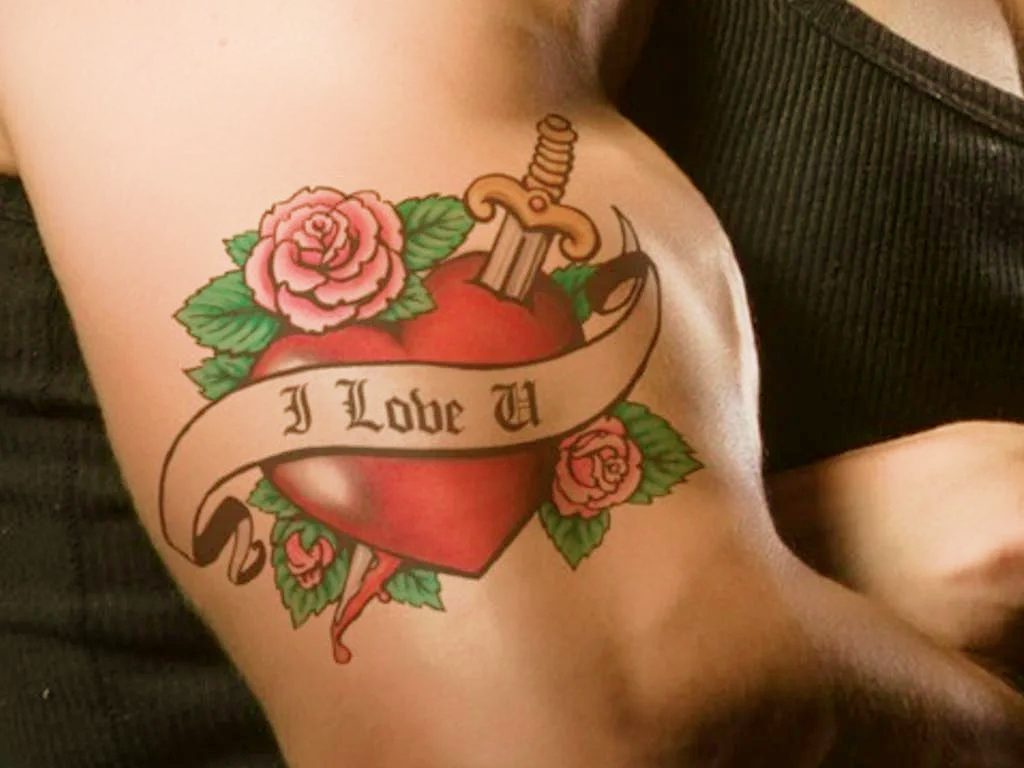 Sonhar com Tatuagem de Coração