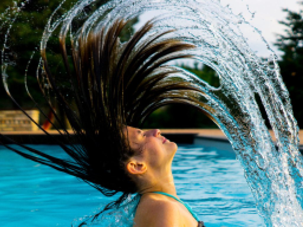 Sonhar com Tingimento de Cabelo Molhado