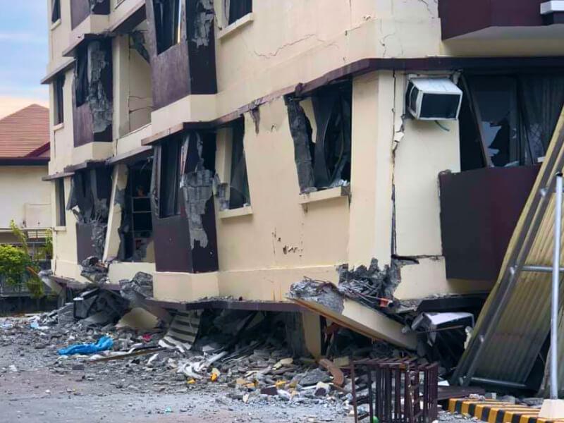 Sonhar com Terremoto na Universidade