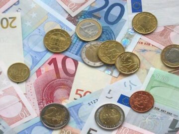 Thumbnail Soñar con Deudas en Euros